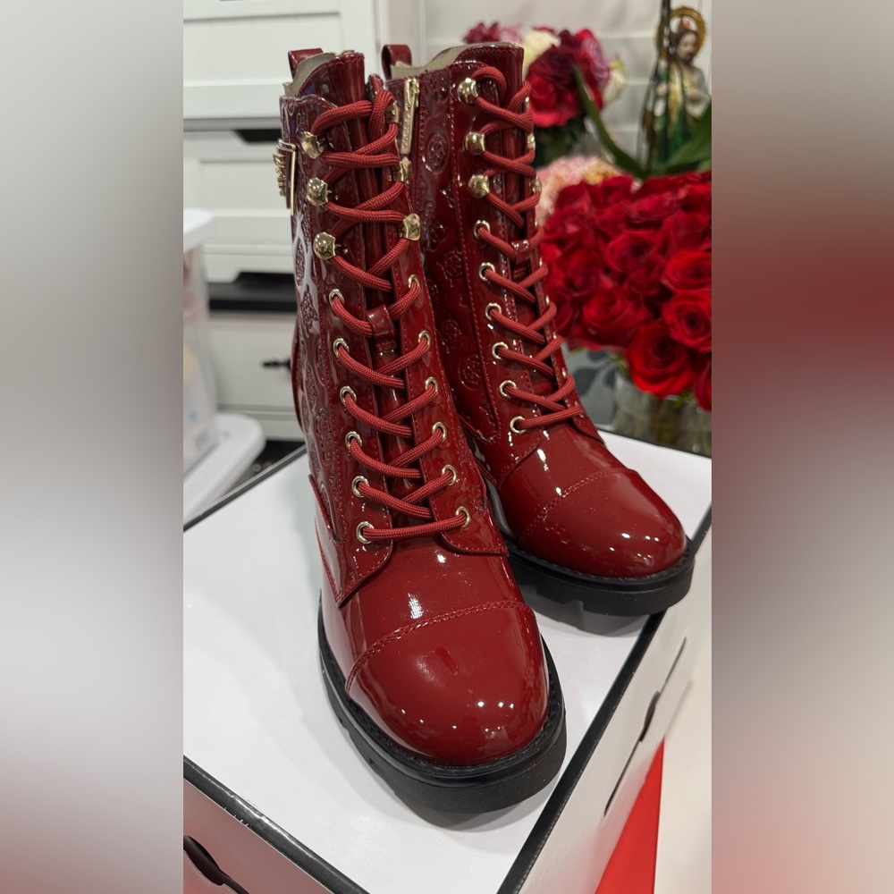 Guess Red Lace-Up Women's Boots size 7.5 M